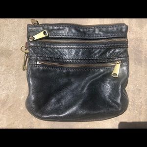 Fossil purse